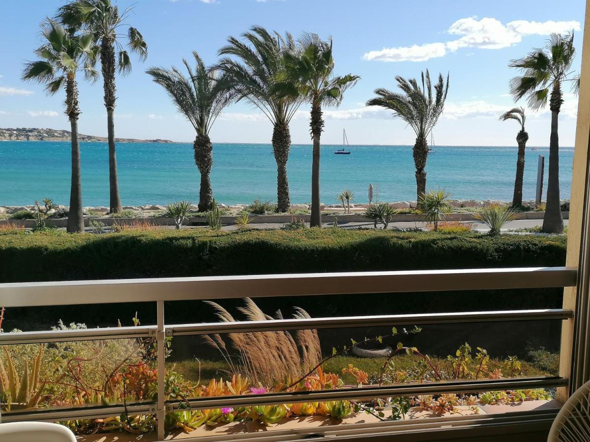 "Le Palmier Dore", Cosy T3 A 3 Minutes A Pied Des Plages, Parking Et Clim Sanary-sur-Mer Esterno foto