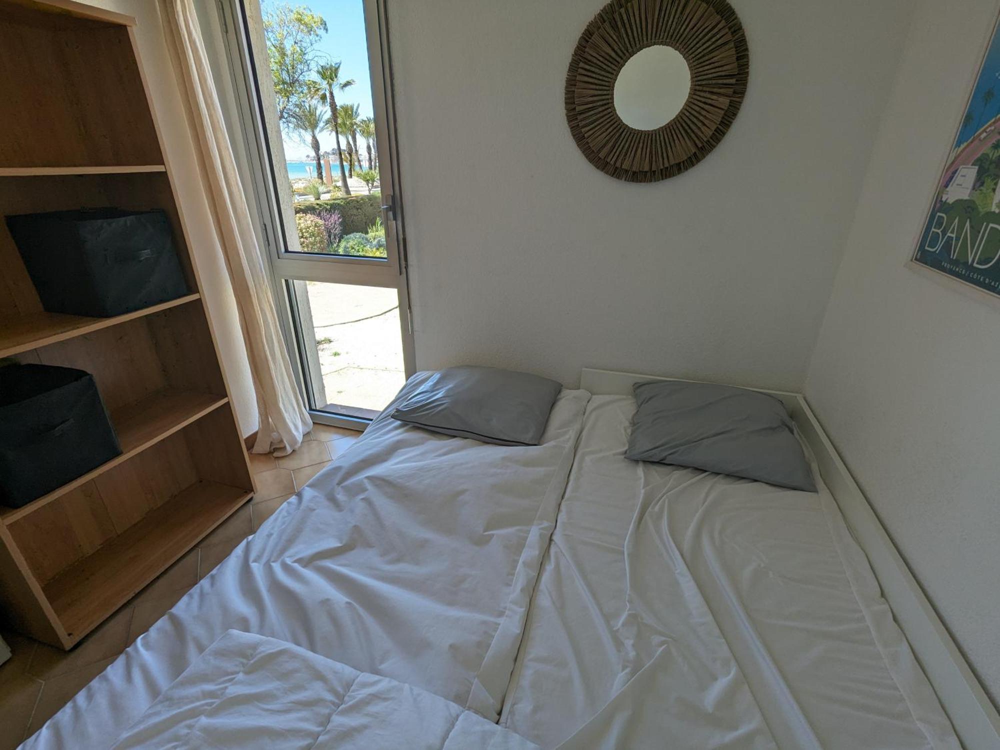 "Le Palmier Dore", Cosy T3 A 3 Minutes A Pied Des Plages, Parking Et Clim Sanary-sur-Mer Esterno foto
