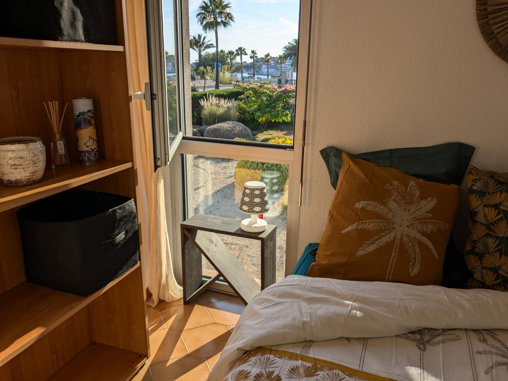 "Le Palmier Dore", Cosy T3 A 3 Minutes A Pied Des Plages, Parking Et Clim Sanary-sur-Mer Esterno foto